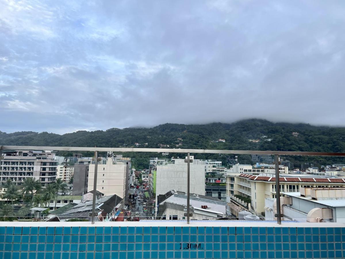 Hotel Centro One Bangla à Patong Extérieur photo