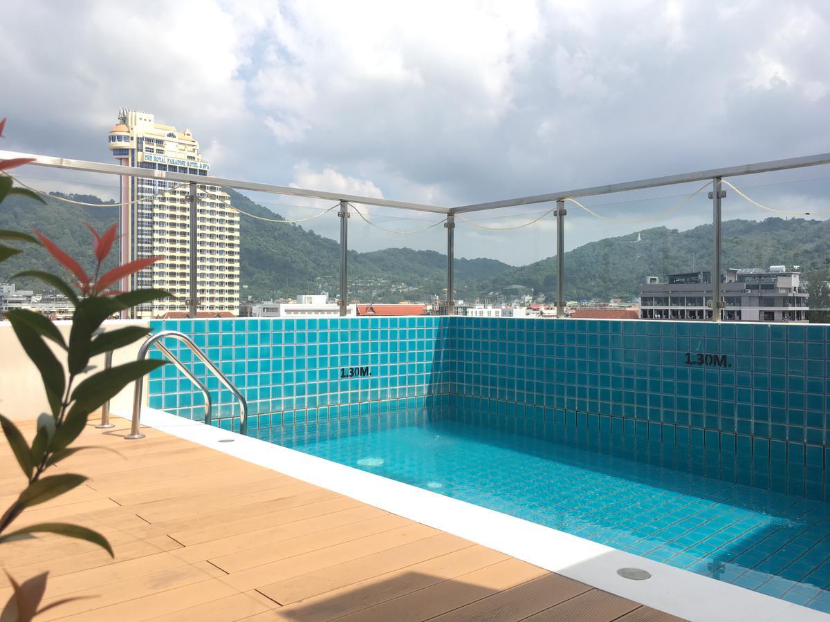Hotel Centro One Bangla à Patong Extérieur photo