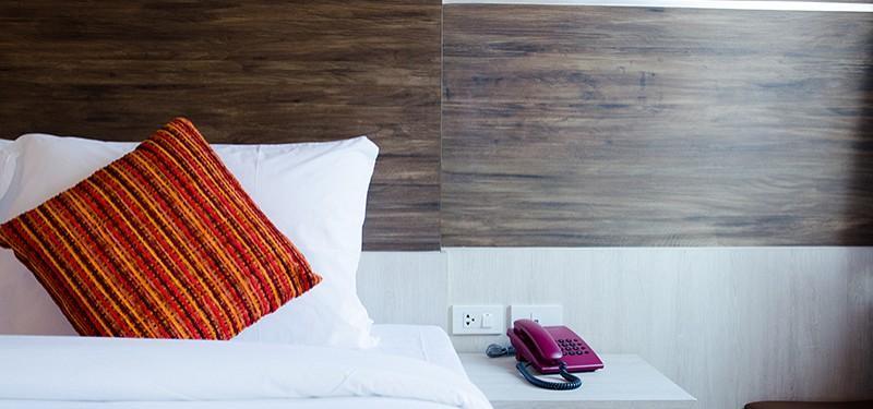 Hotel Centro One Bangla à Patong Extérieur photo