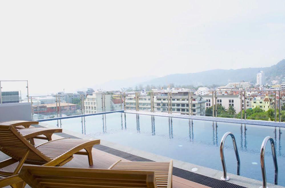 Hotel Centro One Bangla à Patong Extérieur photo